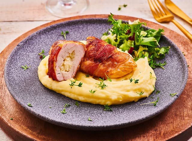 Kuracie prsia v slanine plnené bryndzou